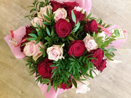 Bouquet de roses rouge et rose